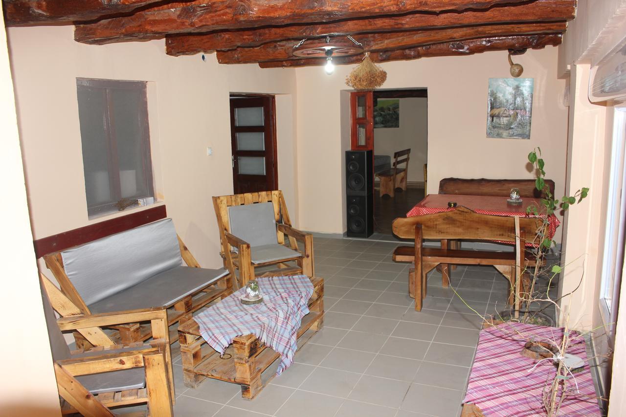 Stara Planina Vila Vesela Kuca Jalovik Izvor Exterior photo
